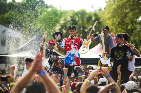 Nyjah Huston remporte le légendaire contest Tampa Pro.