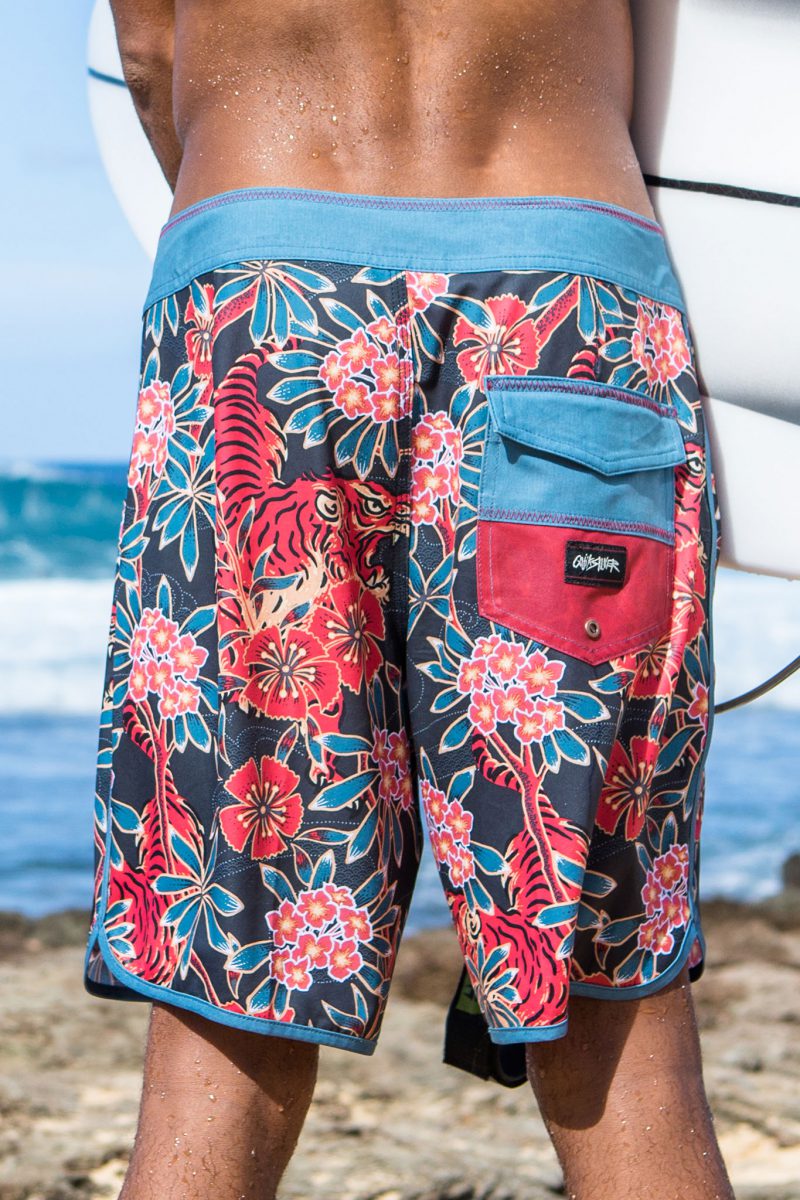 Quiksilver reçoit l'award du champion du recyclage.